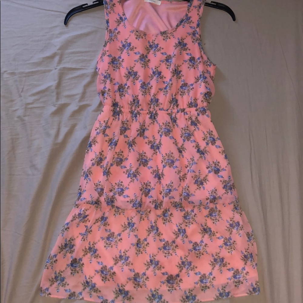 Floral dress with corals and blues 🌸